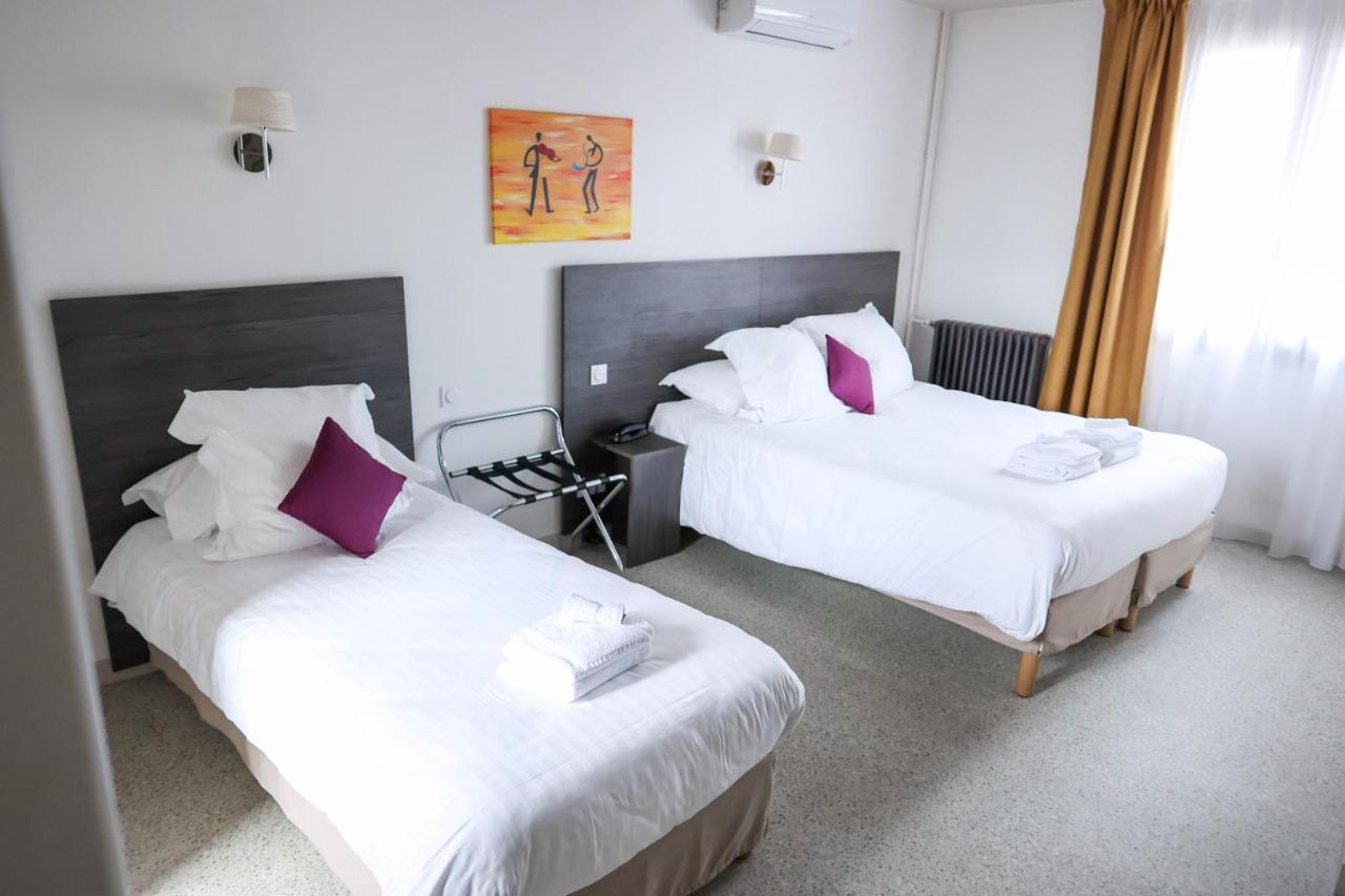 Hotel Le Chapon Fin Муасак Экстерьер фото