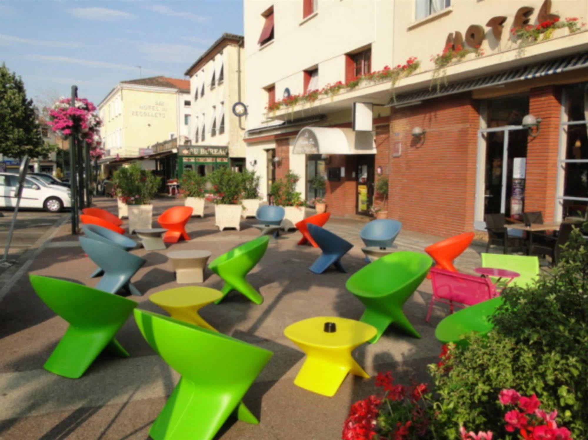 Hotel Le Chapon Fin Муасак Экстерьер фото